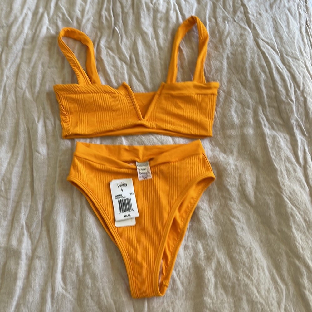 L*SPACE Bikini Set
